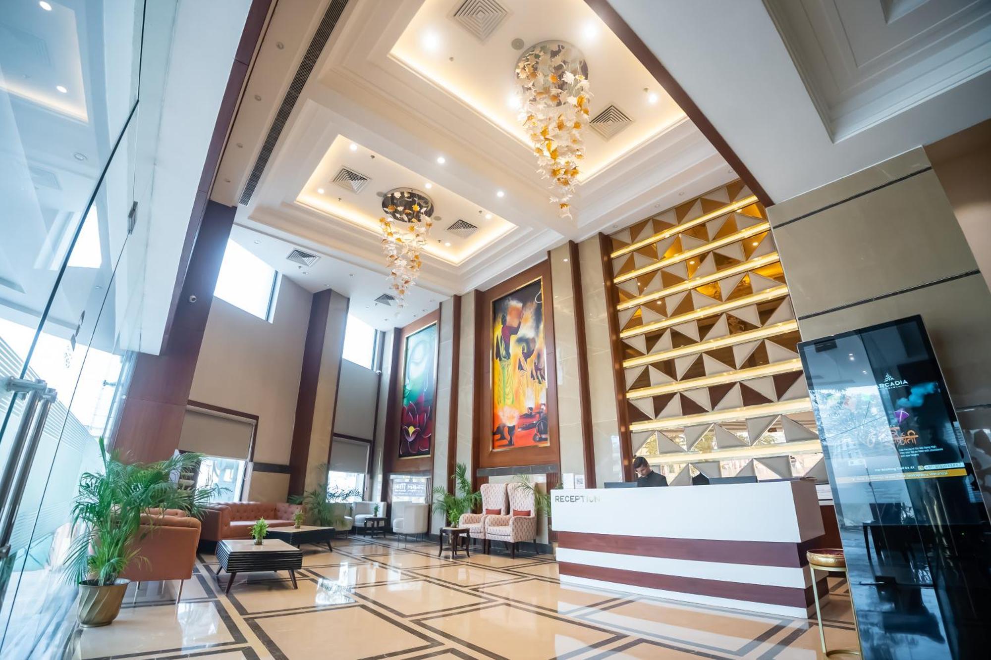 Arcadia Hotel Varanasi Ngoại thất bức ảnh